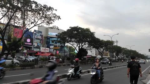 Depok, West Java, Indonesia - July 4, 2022: Margonda street scene. The road.. Fotos de archivo