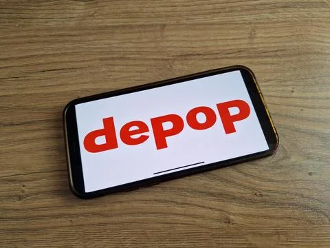 Depop logo displayed on mobile phone Stock Photos