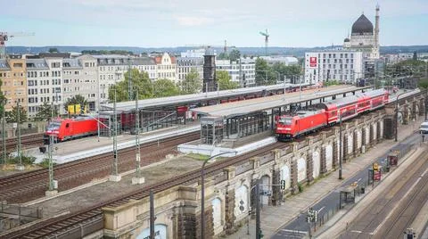 Der Bahnhof Mitte. 16:9 Format. , Honorarfrei für Produkte von Sächsische.. Foto stock