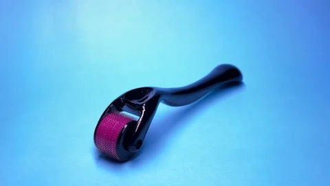 Derma roller for medical micro needling therapy. Dermaroller, mesopen. Stock Footage 303452800