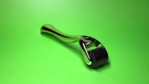 Derma roller for medical micro needling therapy. Dermaroller, mesopen. Stock Footage 303453683