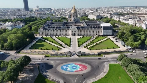 Des Invalides Museum At Paris Ile De France In France. Stock-Footage 341900491