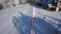 descent from the mountain on a snowboard Vidéos HD