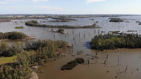 Descent over Lake Mulwala Stock Footage 141014005