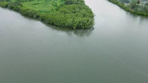 Descent to River Video stock 151999819