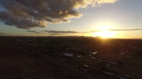 Desert City at Sunset 스톡 동영상 71042073