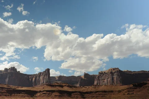 Desert Cliffs Daytime Clouds (Epic) - TimeLapse - 4k 스톡 동영상 37431895