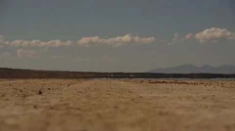 Desert heat waves with clouds in foreground Video stock 18940560