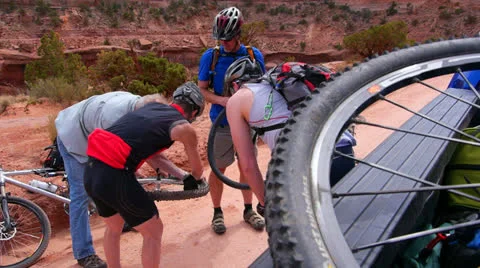 Desert Mountain Biking Flat Tire Repair Video stock 25208049