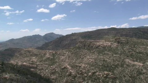 Desert Mountain Pan Stock-Footage 668909