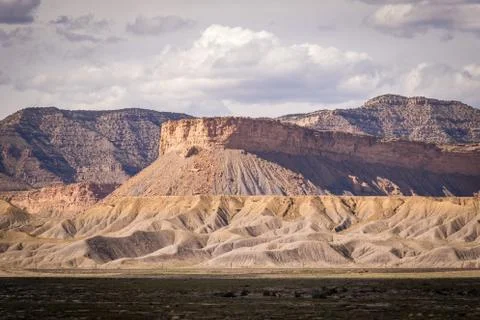 Desert Mountain Range With Cloudy Sky Foto stock