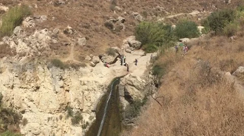 Desert Waterfall 库存影片 57202389