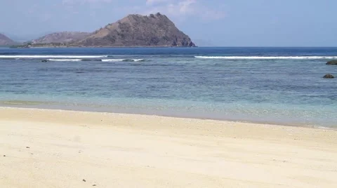 Deserted beach 6 스톡 동영상 40887301