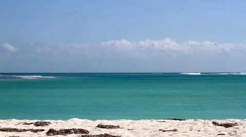 Deserted beach Video stock 26873829