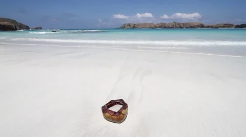 Deserted beach Stock Footage 26875491