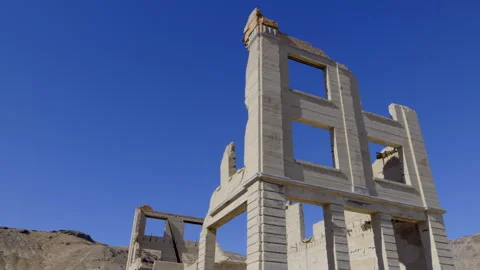 DESERTED BUILDING IN AN OLD MINING GHOST TOWN. 4K Stock Footage 300286738