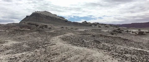 Deserted mountains on a cloudy day Video stock 90650229