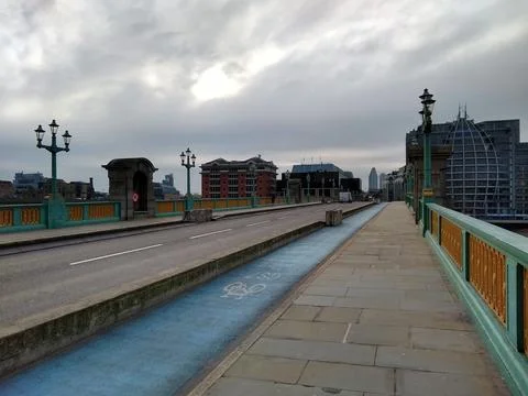 Deserted path and cycle path during COVID 19 in London Stock Photos