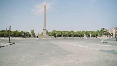 Deserted Place Concorde during coronavirus quarantine 4K Stock Footage 128384120