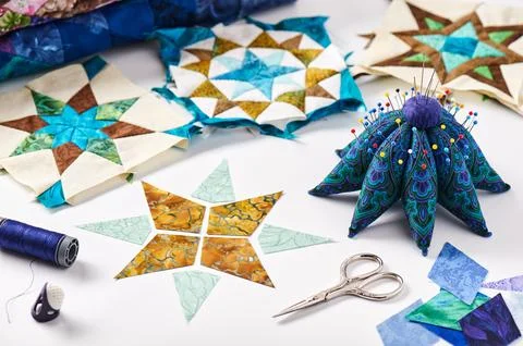 Design of element quilt in progress, prepared cut pieces, ready elements Stock-Fotos