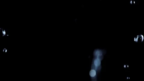 Design Elements - Water Splashes In Slow Motion - 1 Stockbeeldmateriaal 69835747