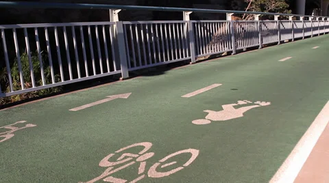 Designated cycle path 库存影片 39886822