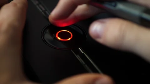 Designer POV using Scroll Touch on Graphic Tablet. Person Browsing Web. Closeup  Stockbeeldmateriaal 118270485