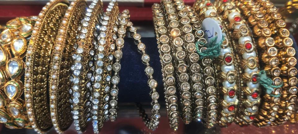 Desiner bangles Stock-Fotos