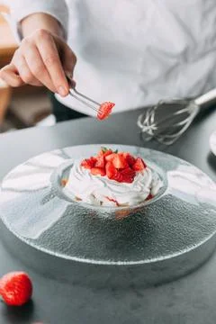 Dessert Pavlova Stock Photos