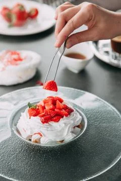 Dessert Pavlova Stock Photos