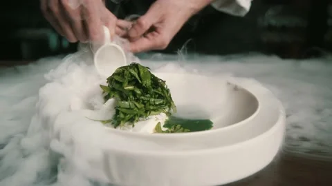 Dessert is sprinkled with nitrogen Stockbeeldmateriaal 198898947