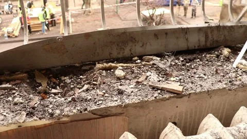 A destroyed apartment after a drone explosion under the window Vidéo 322072102