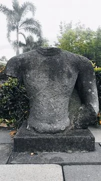 Destroyed Buddhist statue Stock Photos