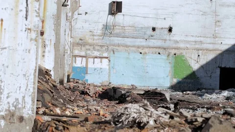Destroyed building Vídeos de archivo 82866780