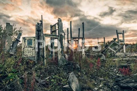 Destroyed building Stock Photos