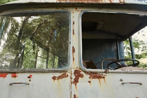 Destroyed bus Foto stock