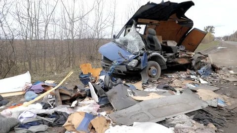 Destroyed car by Russian troops Vidéo 200127775