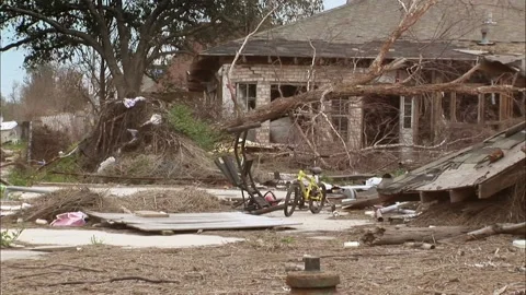 Destroyed Homes in New Orleans from Hurricane Katrina. 動画素材 133974853