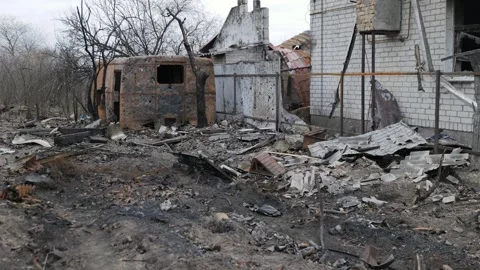 Destroyed house after bomb attacks in Ukraine. Ukraine war. Stock-Footage 244049610