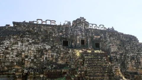 Destroyed Khmer stone structure of the Middle Ages in Cambodia Stock Photos