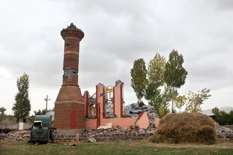 Destroyed mosque after Earthquake Stock Photos