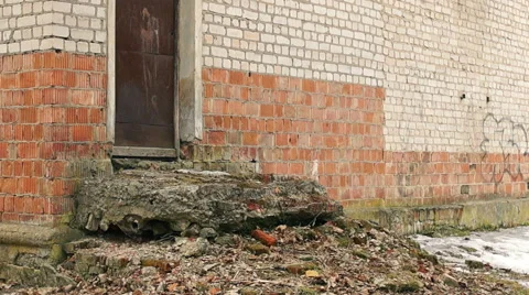 Destroyed by time and war buildings (26) Vidéo 48633011