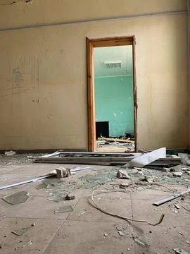 The destruction of the interior of the educational building after the rocke.. Stock-Fotos