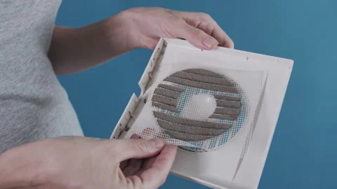 Detaching Clogged Mesh Filter Screen From Ventilation Cover 스톡 동영상 341397946