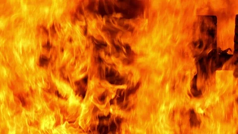 Detail of a bonfire. Video stock 93039550