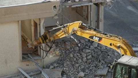 Detail of a CAT demolition hammer at work Video stock 196010645