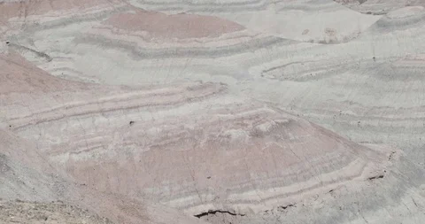 Detail of eroded colored layerd mountains in Ischigualasto Provincial Park 스톡 동영상 95908651