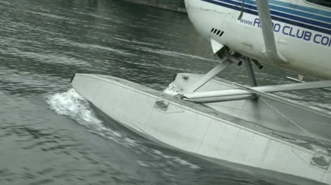 Detail of float plane navigating on Como lake  Stock Footage 43316957