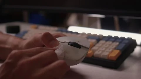 A Detailed and Close Up Guide for Effectively Cleaning Your Computer Mouse Stock-Footage 315138774
