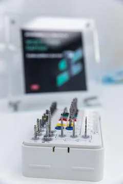 Detailed Image of a Precision Tool Set Featuring Various Attachments for 스톡 사진